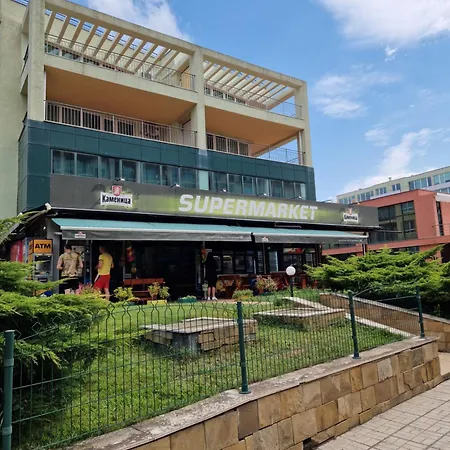 Lägenhetshotell Pool View Studio, Pollo Resort, Sunny Slăntjev Brjag