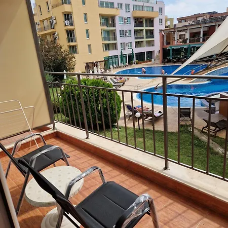 Pool View Studio, Pollo Resort, Sunny 3* סאני ביץ'
