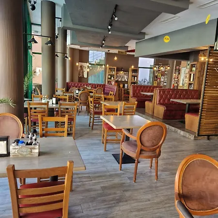 Апарт-отель Pool View Studio, Pollo Resort, Sunny Beach