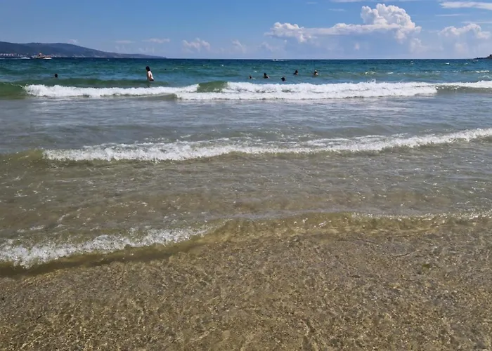 Pool View Studio, Pollo Resort, Sunny Lejlighedshotel 3*