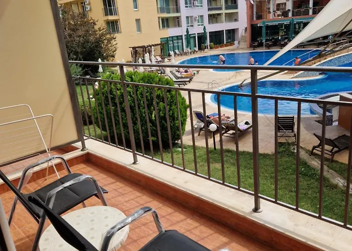 Pool View Studio, Pollo Resort, Sunny 3* 阳光海滩