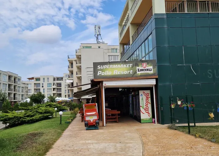 Pool View Studio, Pollo Resort, Sunny 公寓式酒店 3*