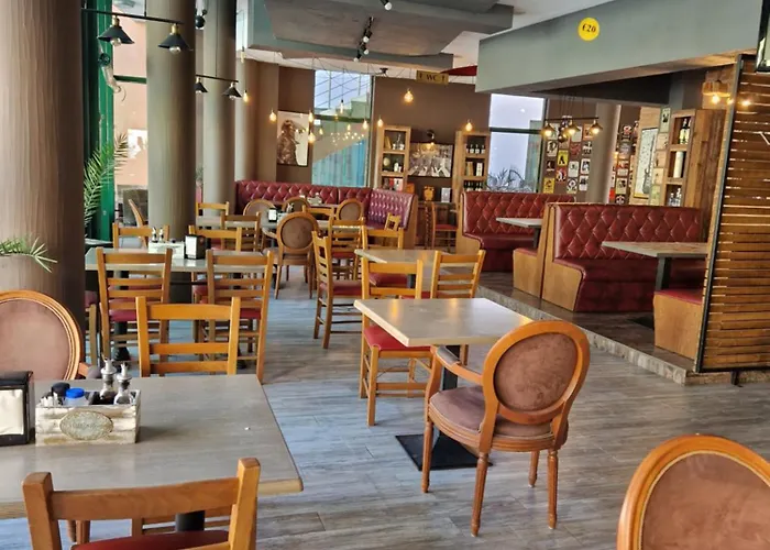 公寓式酒店 Pool View Studio, Pollo Resort, Sunny